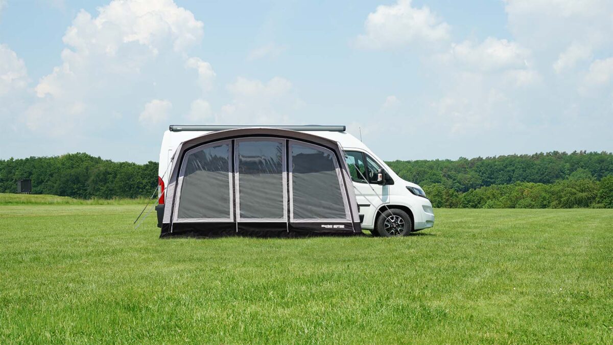 Neptune Motorhome Driveaway awning Front view